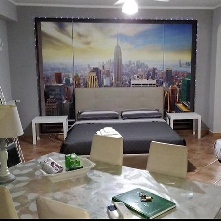 Отель New Island Изола-делле-Феммине Экстерьер фото